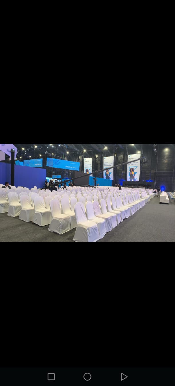 طاولات مضيئة